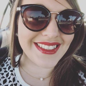 Meet your Posher, Megan